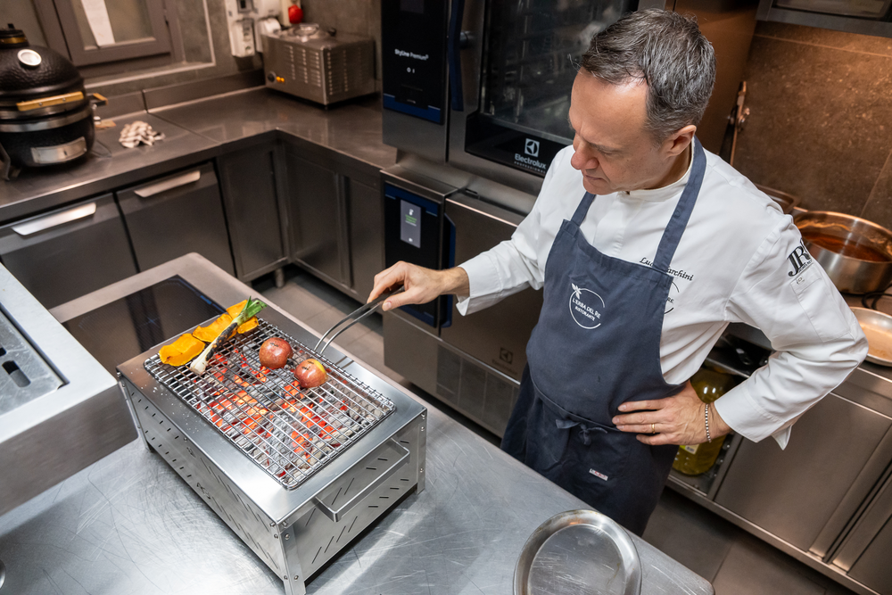 griglia yakitori a carbone professionale ristorazione rizzoli finiture e cotture sulla brace